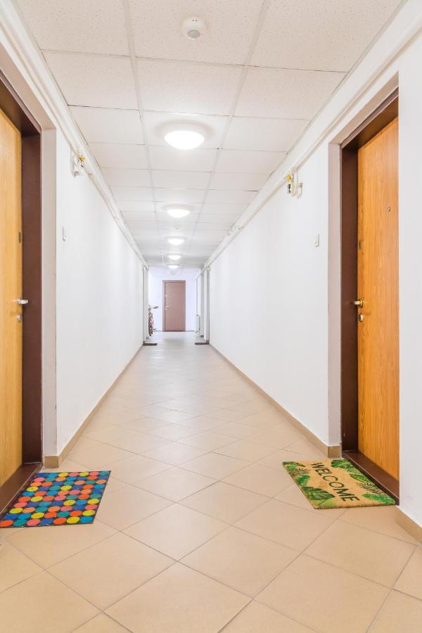 Lovely Apartment With City View Букурещ Екстериор снимка